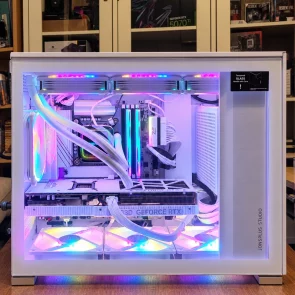 Game PC Wit Intel RTX 5070 Ti Inno3D