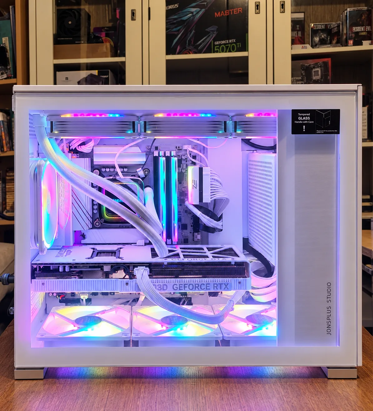 Game PC Wit Intel RTX 5070 Ti Game PC Wit Intel RTX 5070 Ti Inno3D